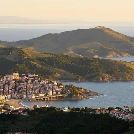 De Standing A La Avec Bel Exterieur